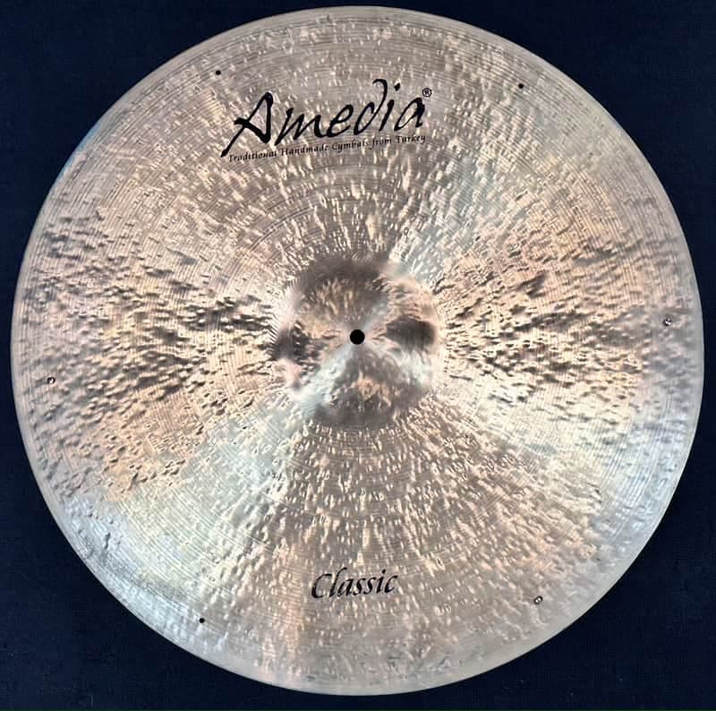 Amedia 26" Classic Series Medium Ride Cymbal - 3890g